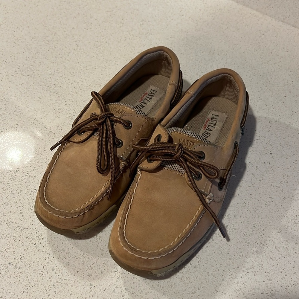 Women’s Eastland shoe